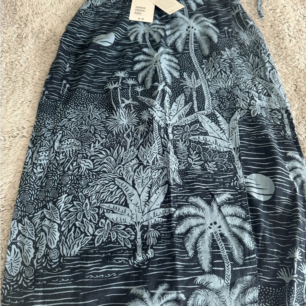 H&M DESMOND & DEMPSEY • Size 6 Linen blend Hawaiian wrap skirt tropical vacation
